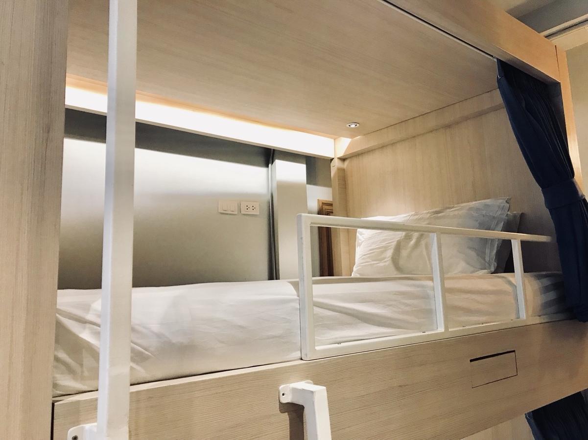Bed 8-Bed Mixed Dormitory Room