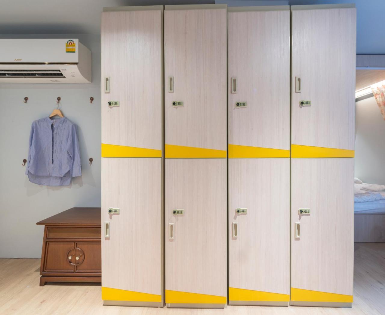 4-Bed Mixed Dormitory Room