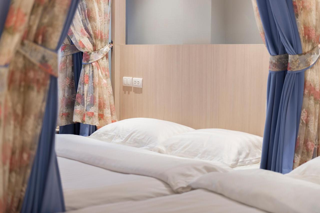 4-Bed Mixed Dormitory Room